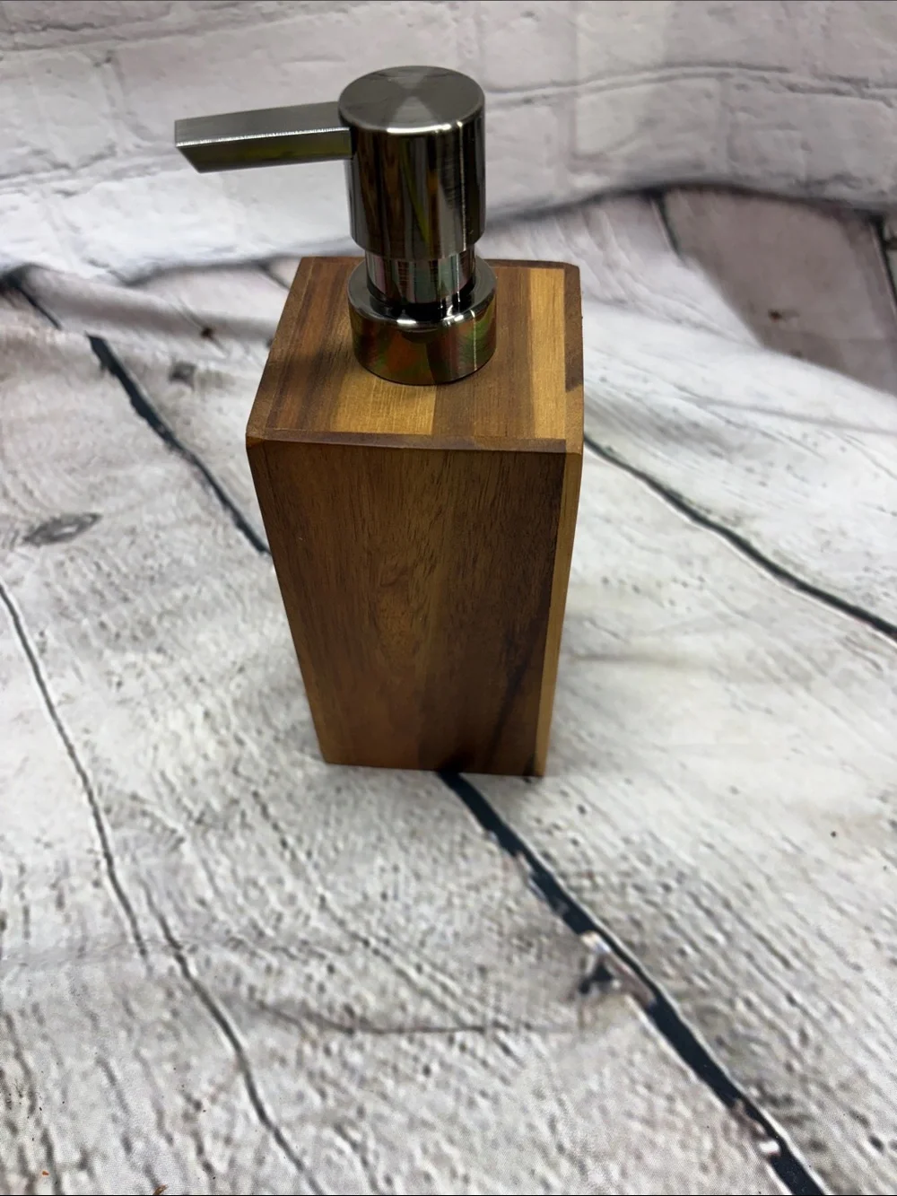 Woven Natural Bathroom Set with Wood-Look Soap Dispenser - Waste Basket